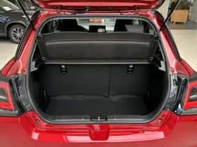 Suzuki Swift (2025) thumbnail 8