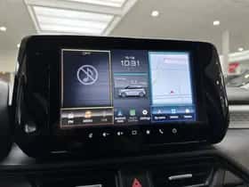 Suzuki Swift (2025) thumbnail 11