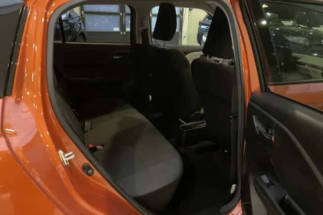 Suzuki Swift (2025) thumbnail 16