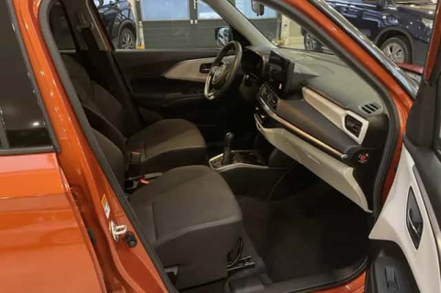 Suzuki Swift (2025) thumbnail 17