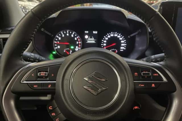 Suzuki Swift (2025) thumbnail 18