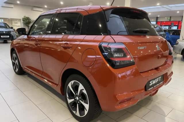 Suzuki Swift (2025) thumbnail 9