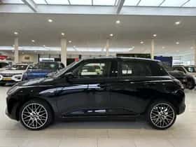Suzuki Swift (2024) thumbnail 7