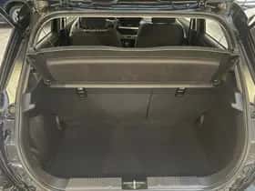 Suzuki Swift (2024) thumbnail 8