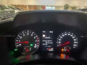 Suzuki Swift (2024) thumbnail 10
