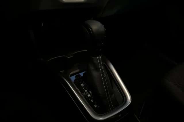 Suzuki Swift (2025) thumbnail 16