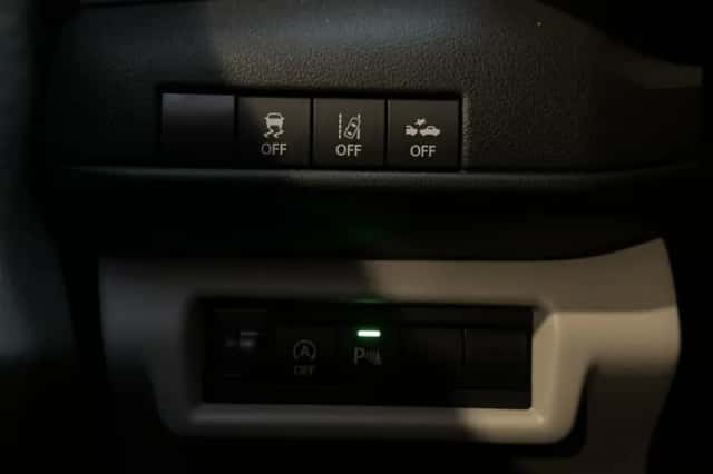 Suzuki Swift (2025) thumbnail 19