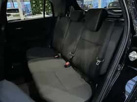 Suzuki Swift (2025) thumbnail 6