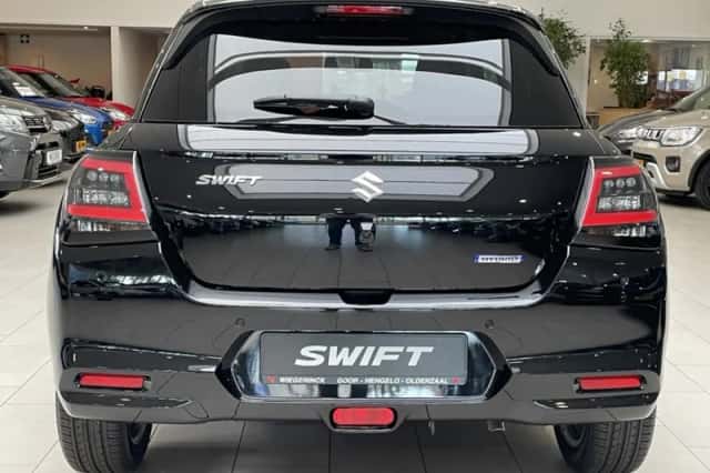 Suzuki Swift (2025) thumbnail 27