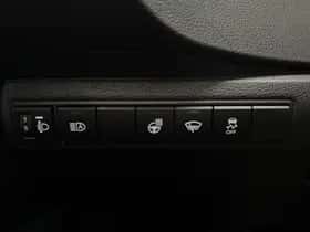 Suzuki Swace (2024) thumbnail 22