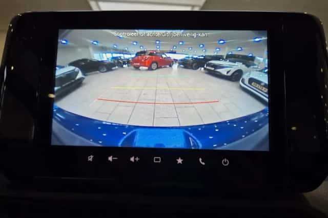 Suzuki Swift (2025) thumbnail 13
