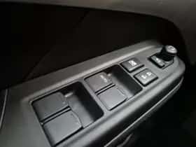 Suzuki Swift (2025) thumbnail 22