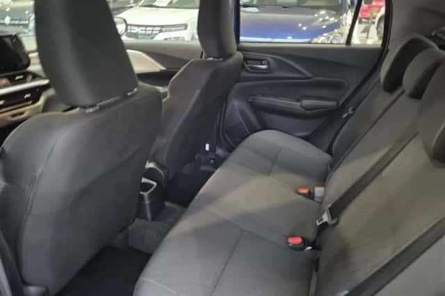 Suzuki Swift (2025) thumbnail 6