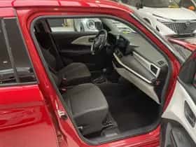 Suzuki Swift (2025) thumbnail 15