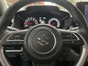 Suzuki Swift (2025) thumbnail 16