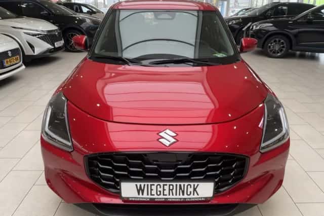 Suzuki Swift (2025) thumbnail 6