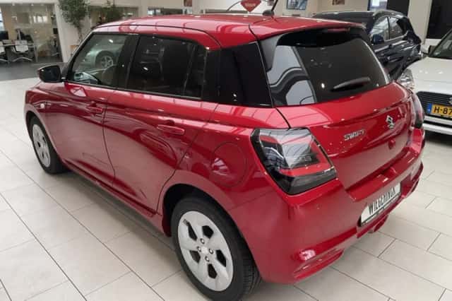 Suzuki Swift (2025) thumbnail 8
