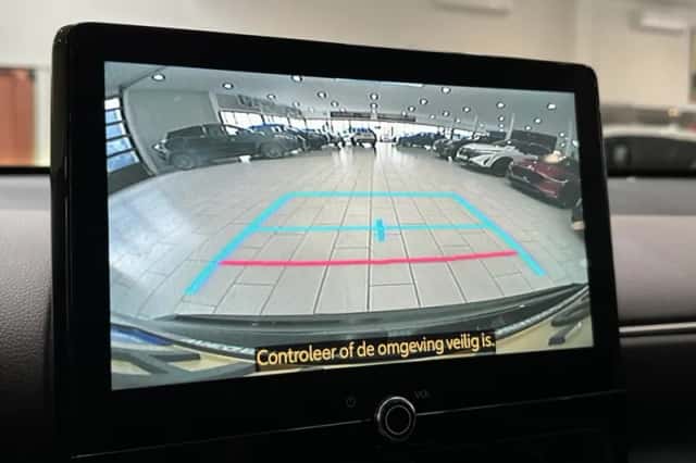 Toyota Yaris Cross (2024) thumbnail 13