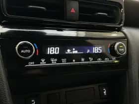 Toyota Yaris Cross (2024) thumbnail 16