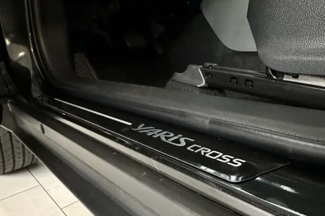 Toyota Yaris Cross (2024) thumbnail 33
