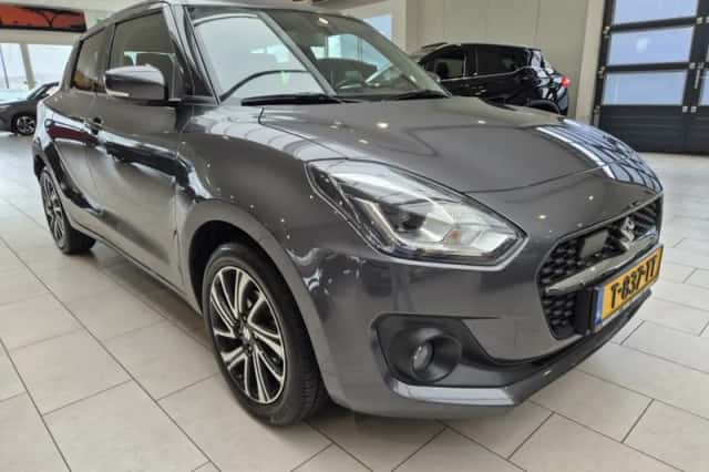 Suzuki Swift (2023) thumbnail 24