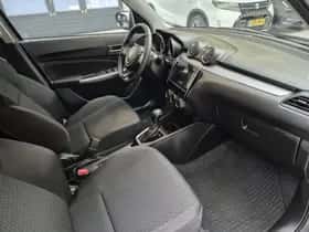 Suzuki Swift (2023) thumbnail 25