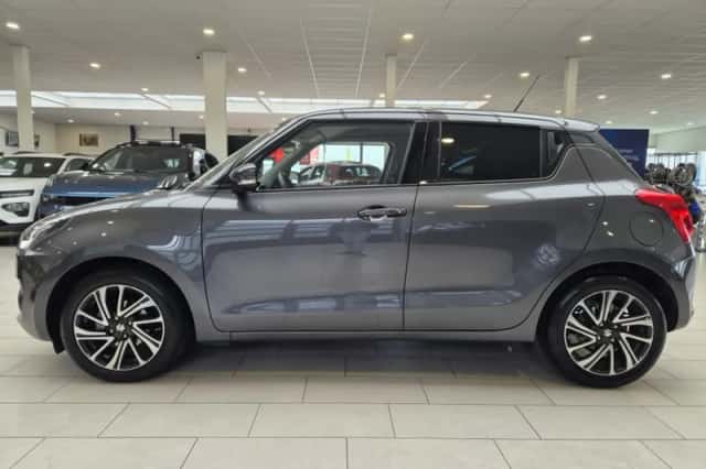 Suzuki Swift (2023) thumbnail 7