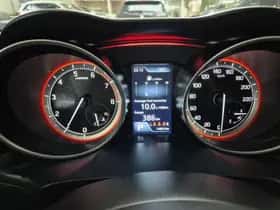 Suzuki Swift (2023) thumbnail 10