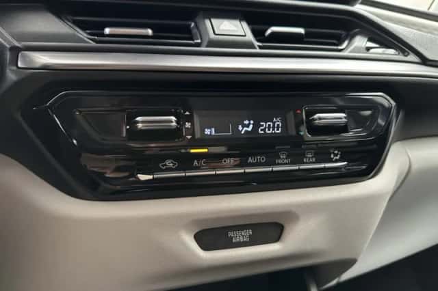 Suzuki Swift (2025) thumbnail 17