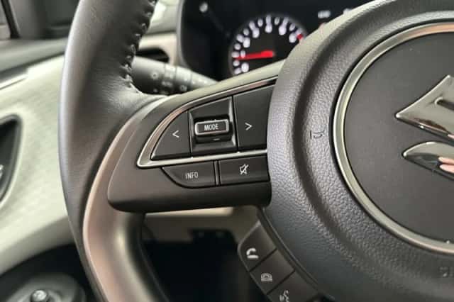 Suzuki Swift (2025) thumbnail 27