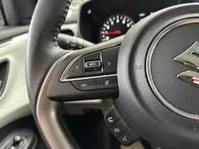 Suzuki Swift (2025) thumbnail 27