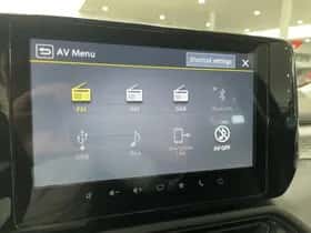Suzuki Swift (2025) thumbnail 14