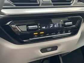 Suzuki Swift (2025) thumbnail 16