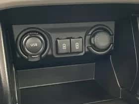Suzuki Swift (2025) thumbnail 18
