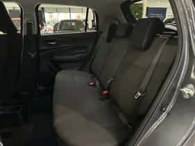 Suzuki Swift (2025) thumbnail 6