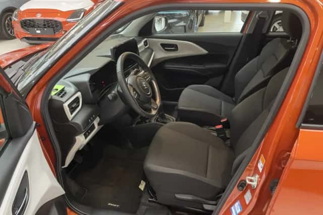 Suzuki Swift (2025) thumbnail 4