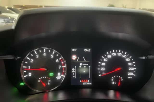 Suzuki Swift (2025) thumbnail 10