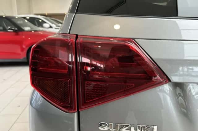 Suzuki Vitara (2023) thumbnail 25