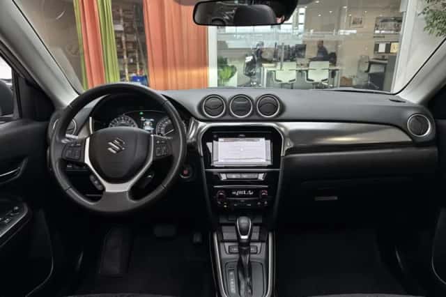 Suzuki Vitara (2023) thumbnail 27