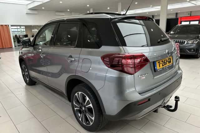 Suzuki Vitara (2023) thumbnail 31
