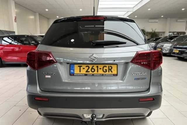 Suzuki Vitara (2023) thumbnail 33