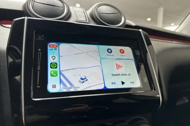 Suzuki Swift (2022) thumbnail 16