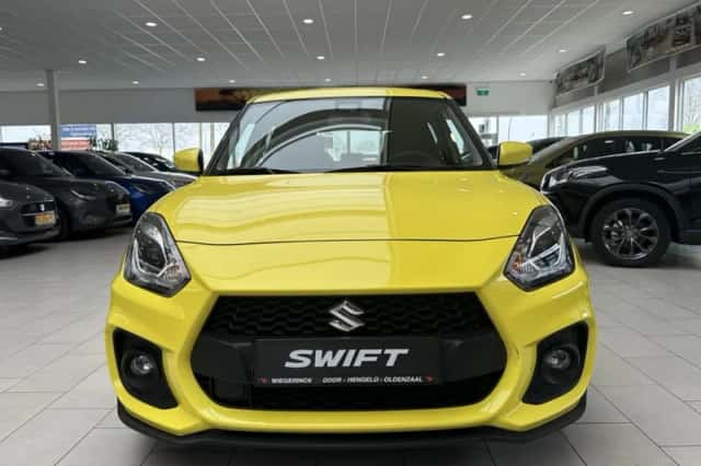 Suzuki Swift (2022) thumbnail 22