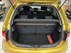 Suzuki Ignis (2023) thumbnail 8