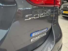 Suzuki S-CROSS (2021) thumbnail 25