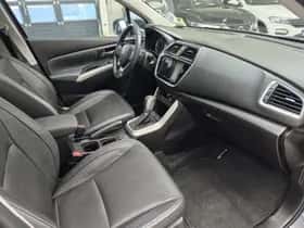 Suzuki S-CROSS (2021) thumbnail 10