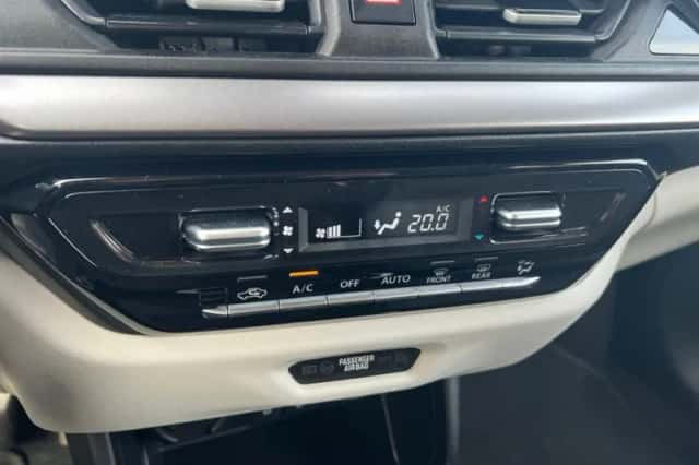 Suzuki Swift (2025) thumbnail 14