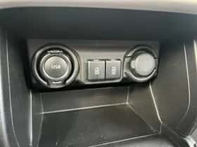 Suzuki Swift (2025) thumbnail 22