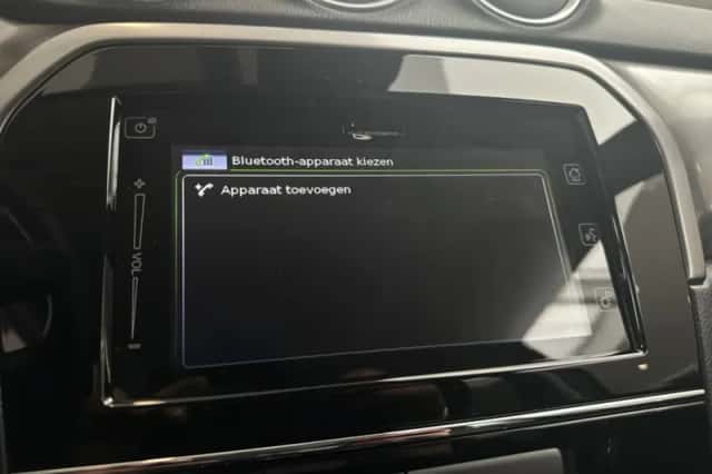 Suzuki Vitara (2021) thumbnail 14