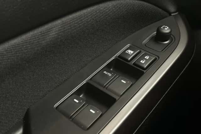 Suzuki Vitara (2021) thumbnail 20